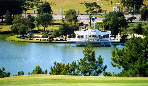 du lich mien nam gia re